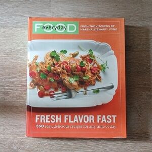Martha Stewart Cookbook Fresh Flavor Fast First Edition Soft Cover 250 Recipes